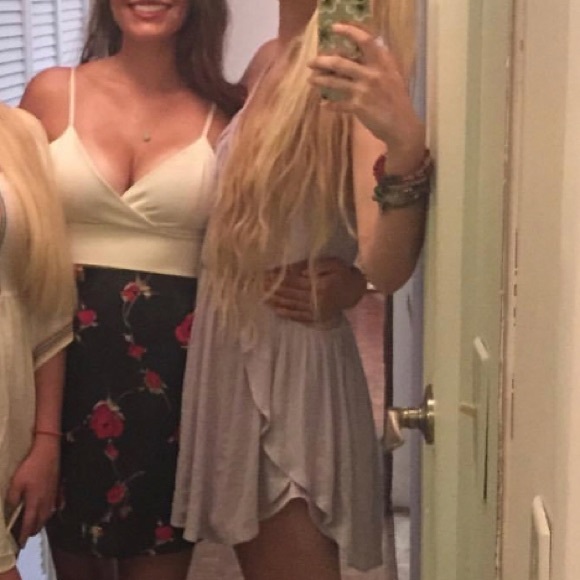 Dress - Picture 1 of 10